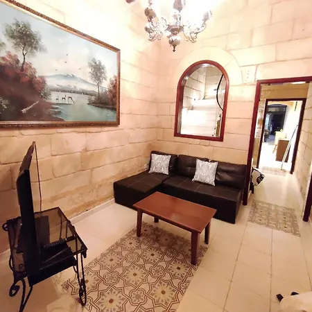 Holiday home Peaceful Traditional Maltese Townhouse