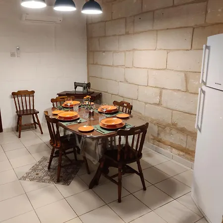 度假居 Peaceful Traditional Maltese Townhouse 卢加