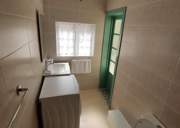 Peaceful Traditional Maltese Townhouse *